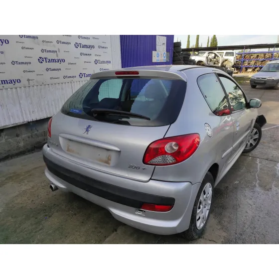 PEUGEOT 206+ '2011 BASICO PLATA