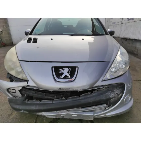 PEUGEOT 206+ '2011 BASICO PLATA
