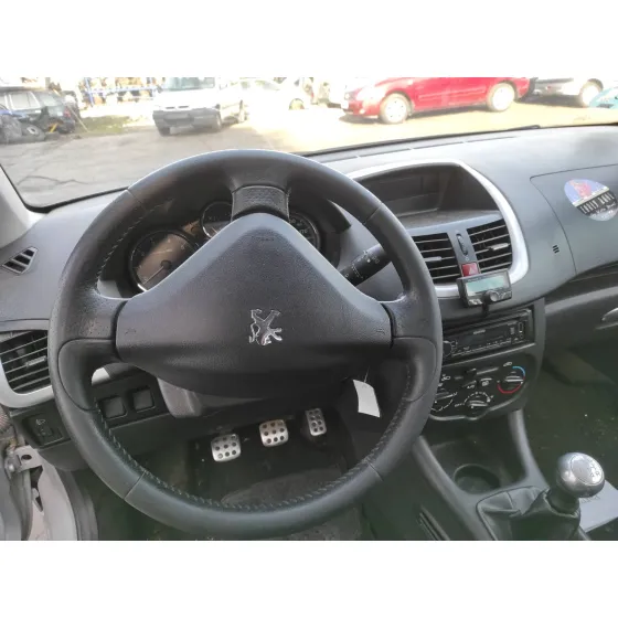 PEUGEOT 206+ '2011 BASICO PLATA