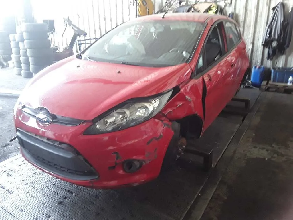 FORD FIESTA (CB1) FORD FIESTA (CB1) '2008 AMBIENTE ROJO 2008