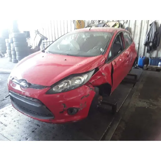 FORD FIESTA (CB1) '2008 AMBIENTE ROJO