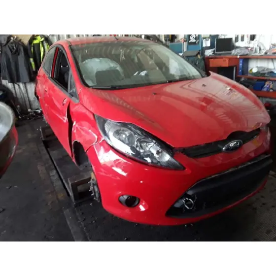 FORD FIESTA (CB1) '2008 AMBIENTE ROJO