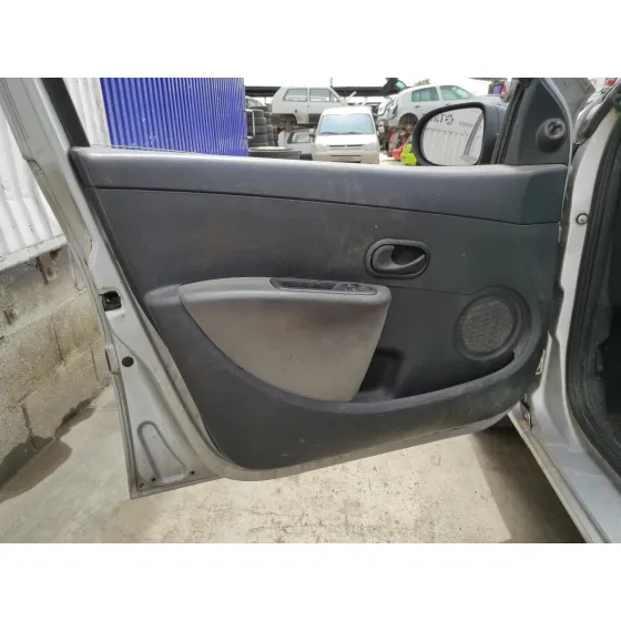 RENAULT CLIO III '2010 1.5 DCI DIESEL PLATA