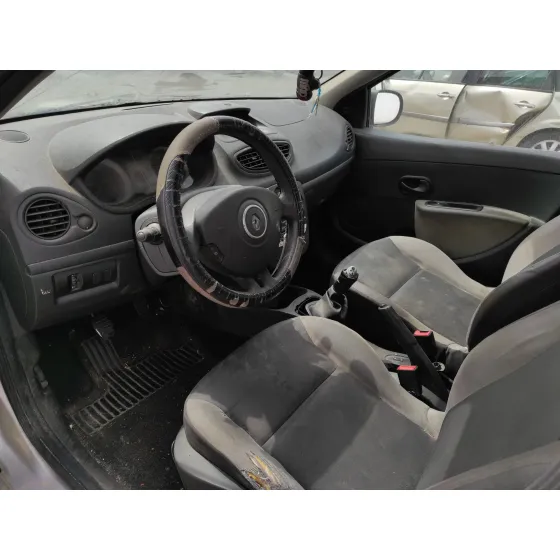 RENAULT CLIO III '2010 1.5 DCI DIESEL PLATA