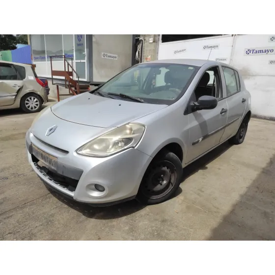 RENAULT CLIO III '2010 1.5 DCI DIESEL PLATA