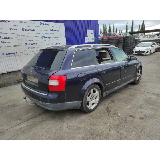 AUDI A4 AVANT (8E) '2002 1.9 TDI NEGRO