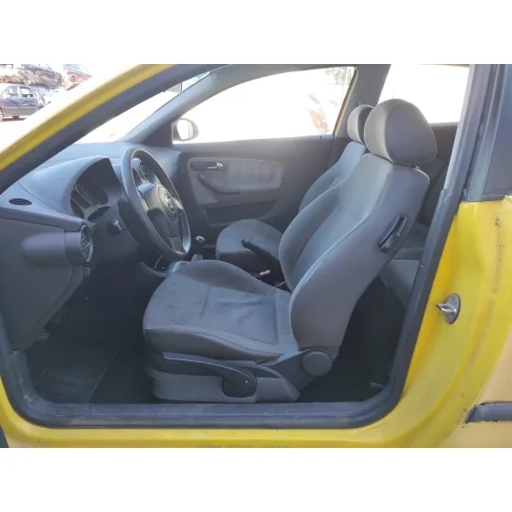 SEAT IBIZA (6L1) '2002 * AMARILLO