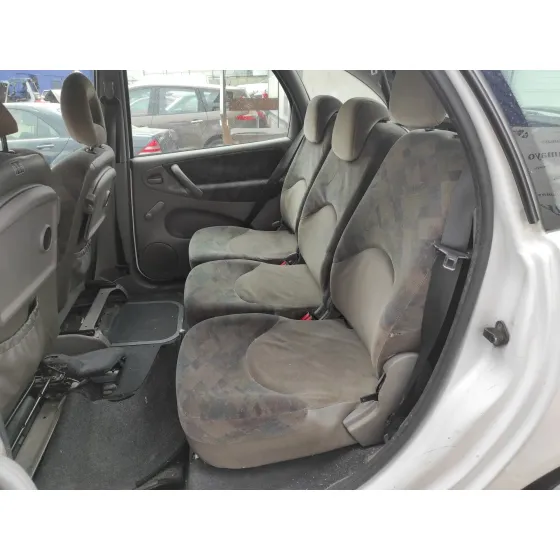 CITROEN XSARA PICASSO '2002 2.0 HDI CAT (RHY / DW10TD) BLANCO