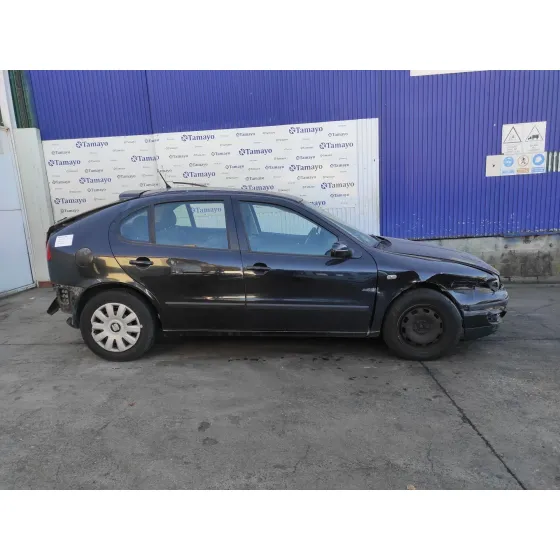 SEAT LEON (1M1) '2002 * NEGRO