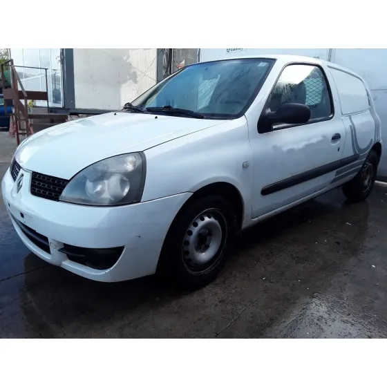 RENAULT CLIO II FASE II (B/CB0) '2007 1.5 DCI DIESEL BLANCO