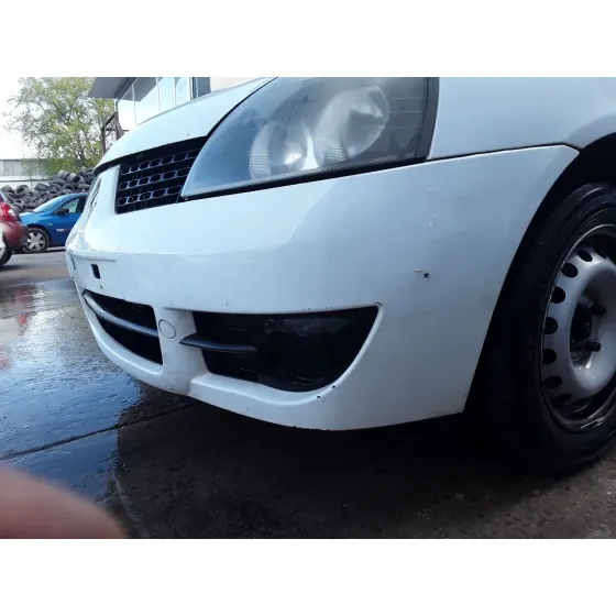 RENAULT CLIO II FASE II (B/CB0) '2007 1.5 DCI DIESEL BLANCO