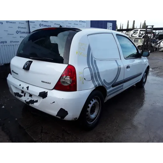 RENAULT CLIO II FASE II (B/CB0) '2007 1.5 DCI DIESEL BLANCO