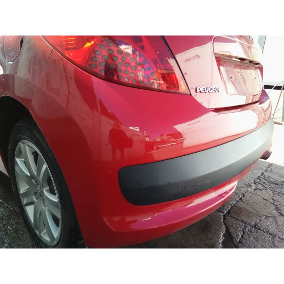PEUGEOT 207 '2008 1.6 16V HDI ROJO