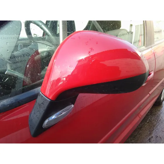 PEUGEOT 207 '2008 1.6 16V HDI ROJO