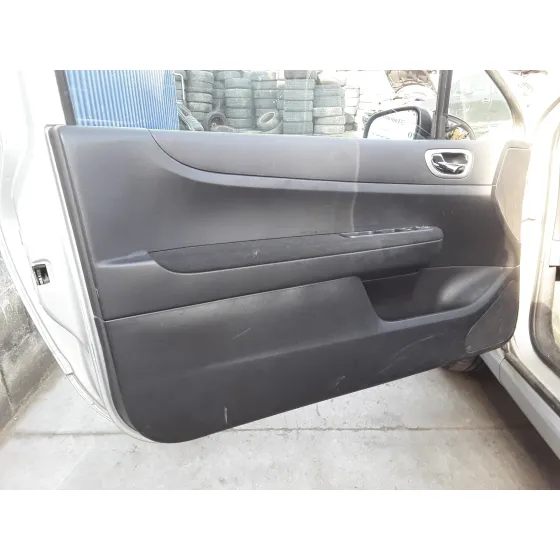 PEUGEOT 307 (S1) '2003 * PLATA