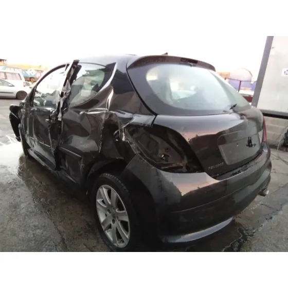 PEUGEOT 207 '2008 1.6 16V NEGRO
