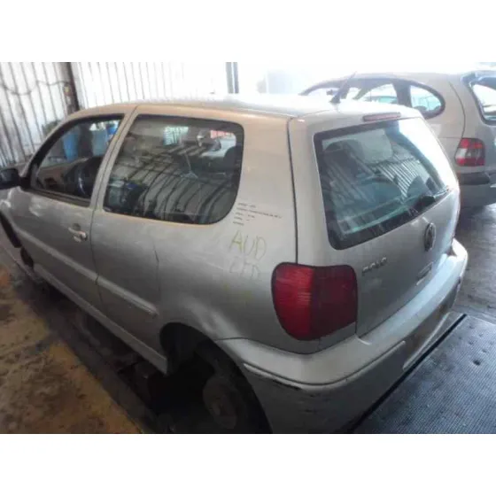 VOLKSWAGEN POLO BERLINA (6N2) '2001 1.4 PLATA