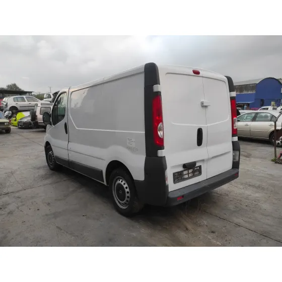 OPEL VIVARO '2012 FURGON BLANCO