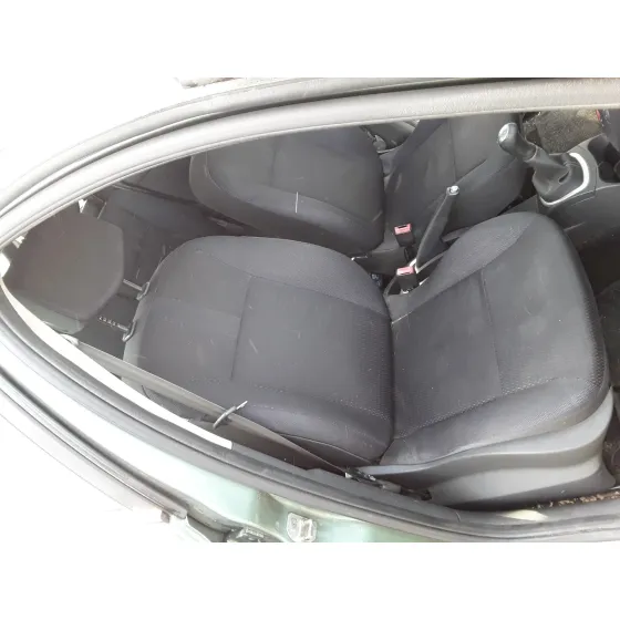 RENAULT CLIO GRANDTOUR '2008 1.2 16V VERDE