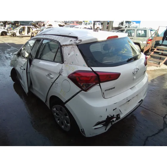 HYUNDAI I20 '2018 1.2 16V CAT BLANCO