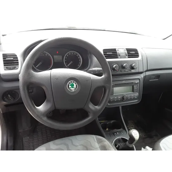 SKODA FABIA (5J2 ) '2009 * BLANCO