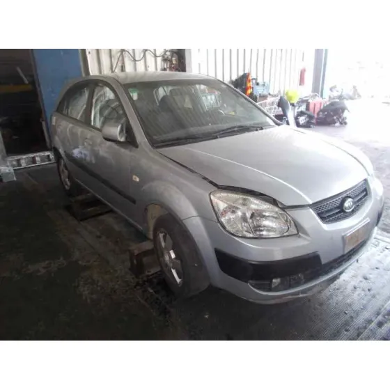 KIA RIO '2006 1.5 CRDI PLATA