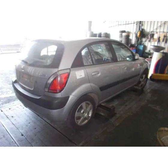 KIA RIO '2006 1.5 CRDI PLATA