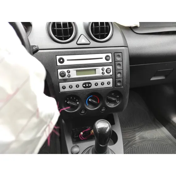 FORD FIESTA (CBK) '2004 1.4 TDCI CAT NEGRO
