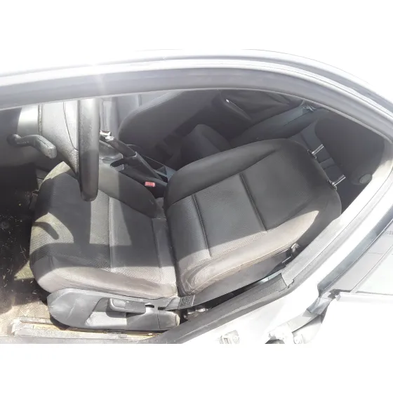 AUDI A4 BERLINA (8E) '2001 2.5 V6 24V TDI PLATA