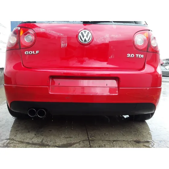 VOLKSWAGEN GOLF V BERLINA (1K1) '2006 2.0 TDI ROJO