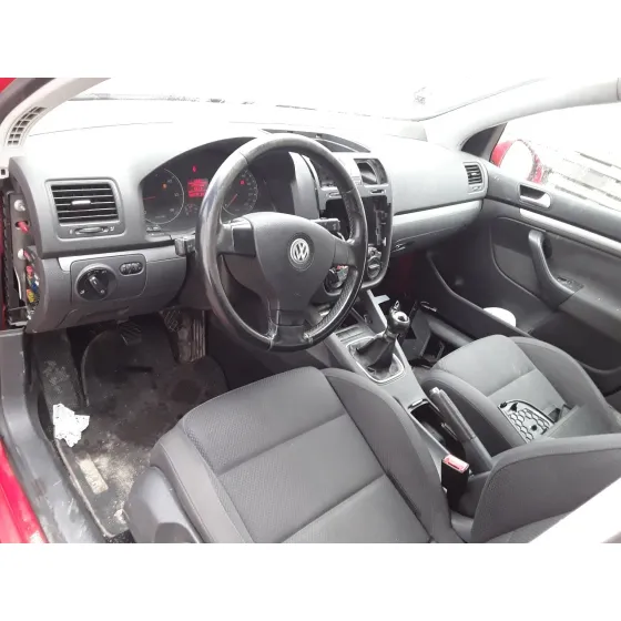VOLKSWAGEN GOLF V BERLINA (1K1) '2006 2.0 TDI ROJO