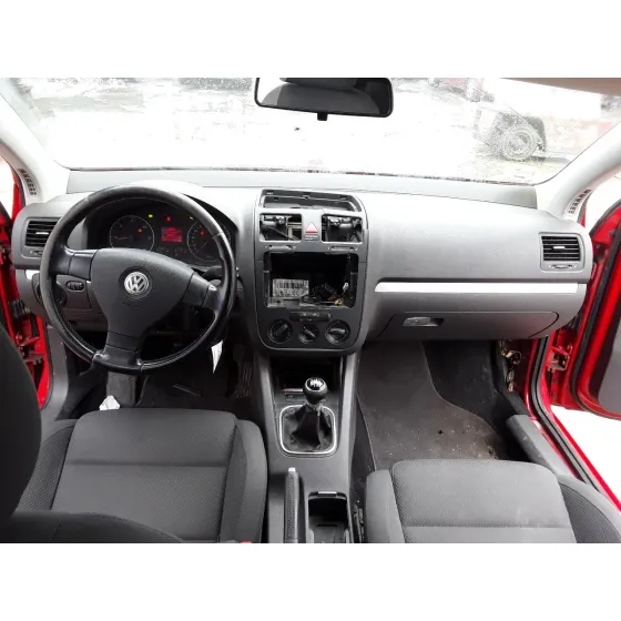 VOLKSWAGEN GOLF V BERLINA (1K1) '2006 2.0 TDI ROJO