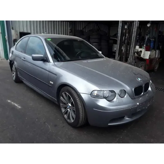 BMW SERIE 3 COMPACT (E46) '2004 * GRIS