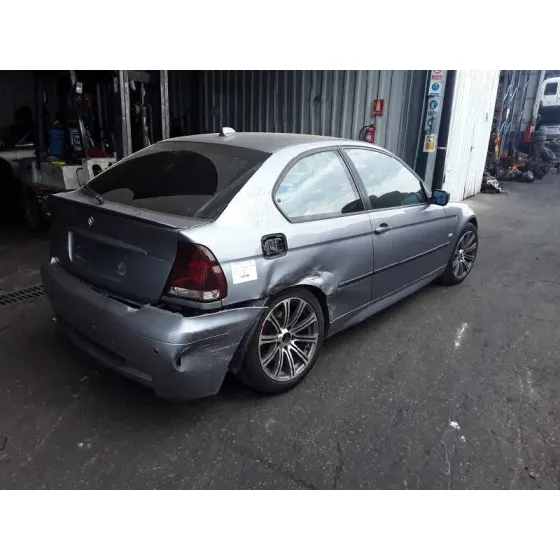 BMW SERIE 3 COMPACT (E46) '2004 * GRIS