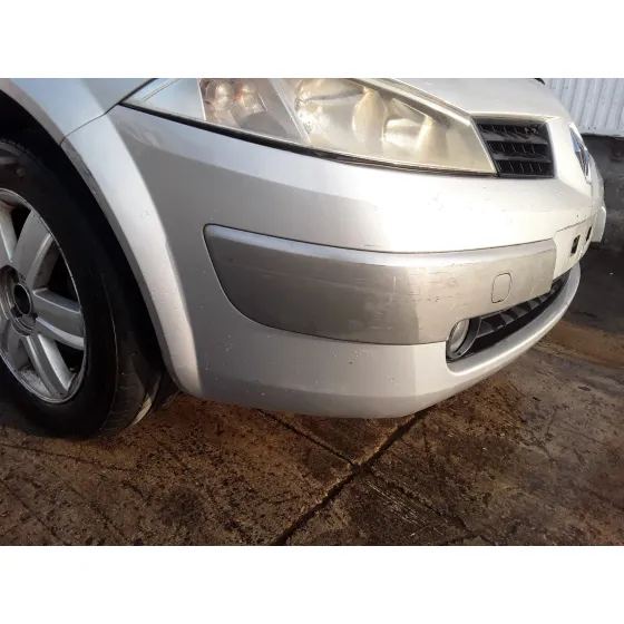 RENAULT MEGANE II CLASSIC BERLINA '2005 1.6 16V PLATA