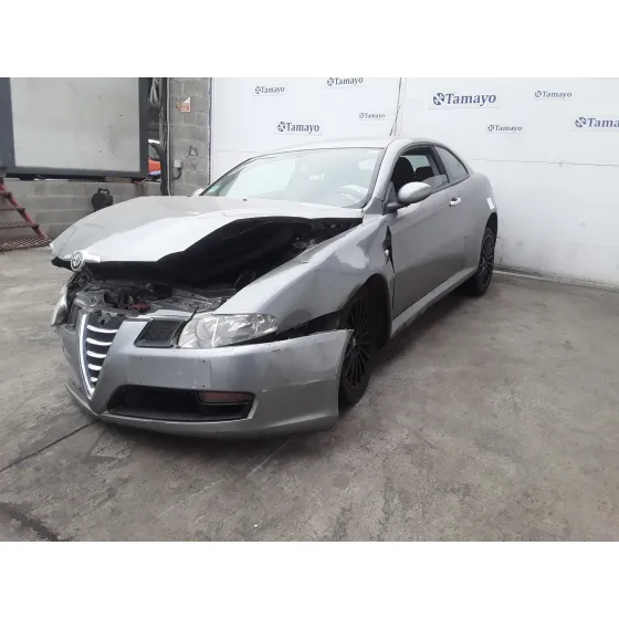 ALFA ROMEO GT (125) '2004 1.9 JTD (M) 16V CAT GRIS PLATA