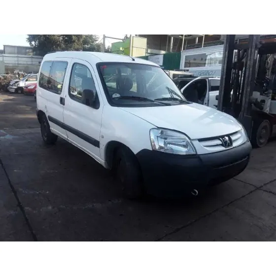 PEUGEOT PARTNER (S1) '2004 1.9 DIESEL BLANCO