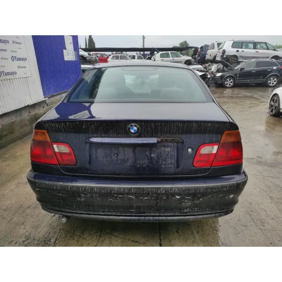 BMW SERIE 3 BERLINA (E46) '2001 2.0 16V DIESEL CAT AZUL MARINO