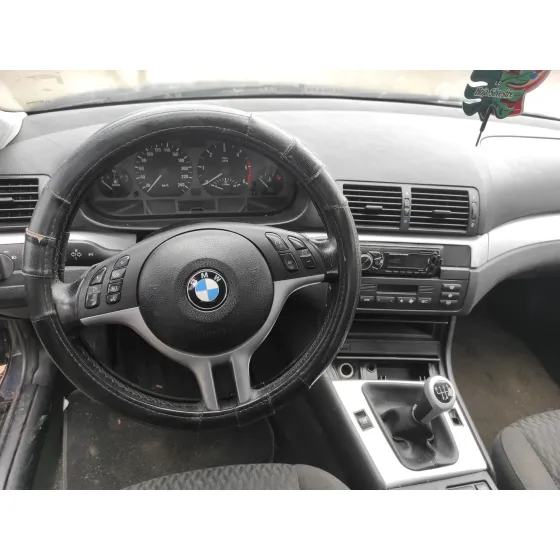 BMW SERIE 3 BERLINA (E46) '2001 2.0 16V DIESEL CAT AZUL MARINO