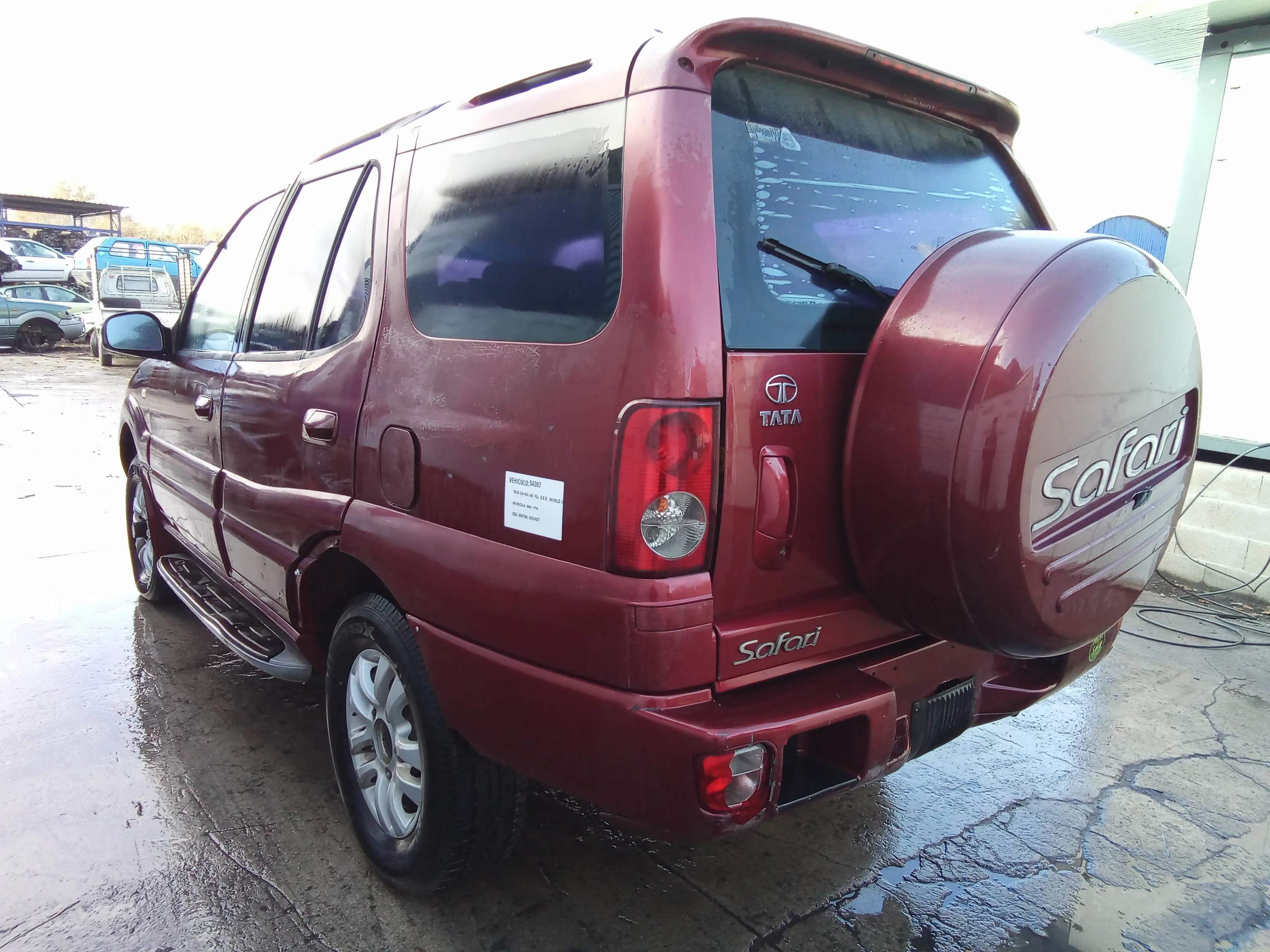 TATA SAFARI (42_FD) TATA SAFARI (42_FD) '2007 3.0 D MODELO DICOR 07 GRANATE 2000