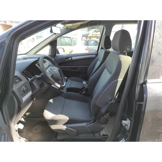 OPEL ZAFIRA B '2006 1.9 CDTI NEGRO