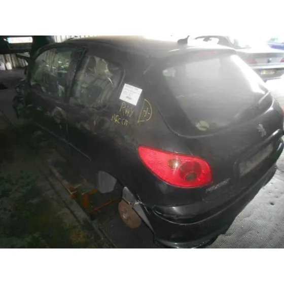 PEUGEOT 206 BERLINA '2003 2.0 HDI CAT NEGRO