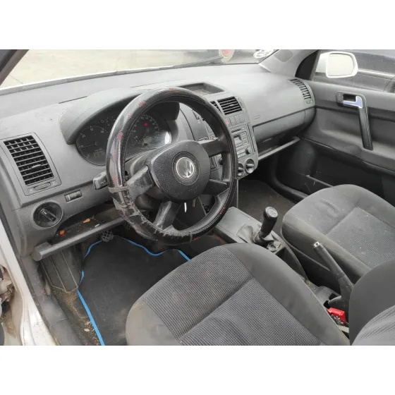 VOLKSWAGEN POLO (9N3) '2006 1.4 TDI DPF BLANCO