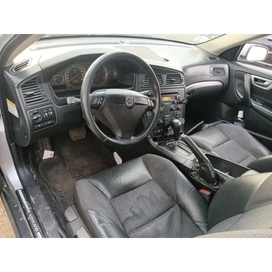 Volvo S60 I (384) 2001