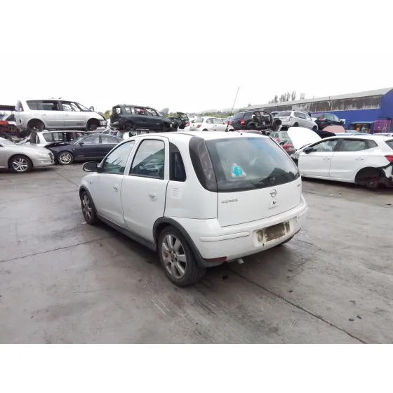 OPEL CORSA C '2006 * BLANCO