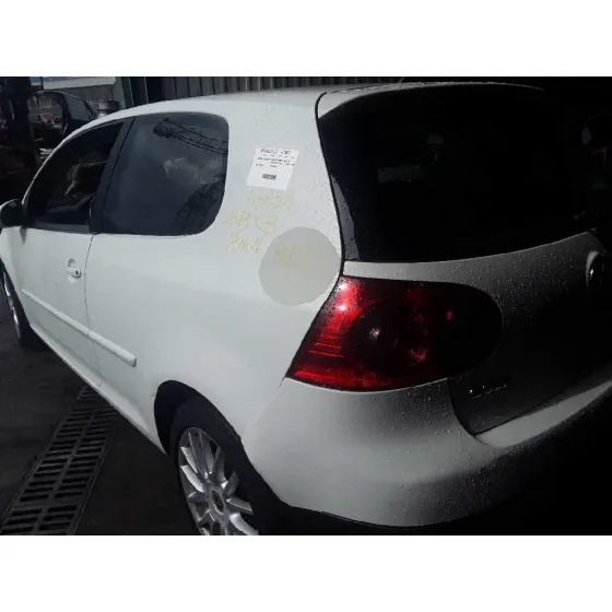 VOLKSWAGEN GOLF V BERLINA (1K1) '2008 2.0 TDI DPF BLANCO