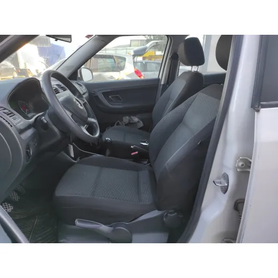 SKODA FABIA (5J2 ) '2013 1.2 BLANCO