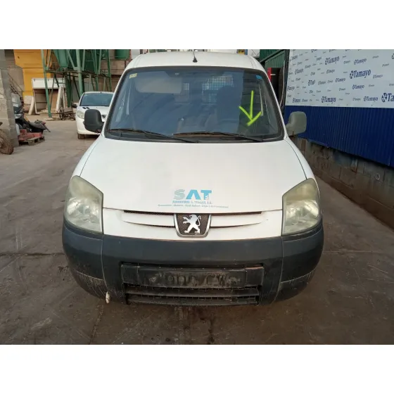 PEUGEOT PARTNER (S2) '2004 1.9 DIESEL BLANCO
