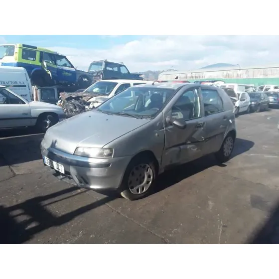 FIAT PUNTO BERLINA (188) '2002 1.2 8V ACTIVE PLATA