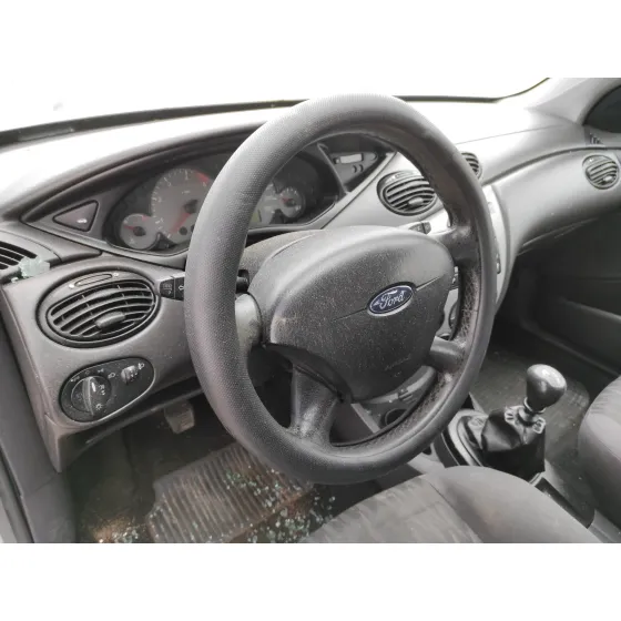 FORD FOCUS BERLINA (CAK) '2003 1.8 TDCI TURBODIESEL CAT NEGRO